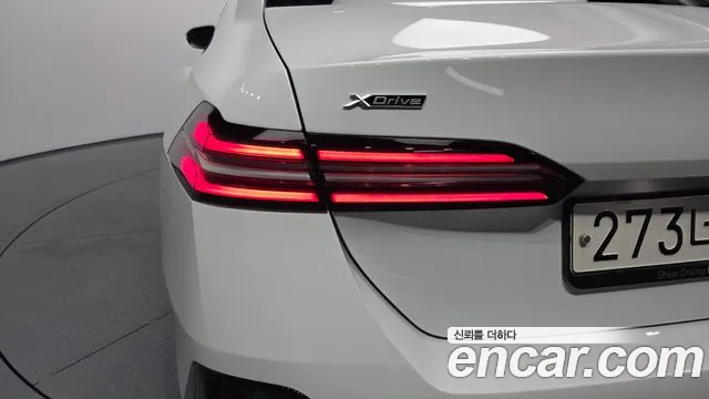 BMW 5 серии 2024 thumb 6