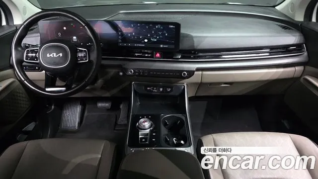 Kia Carnival 2024 thumb 5