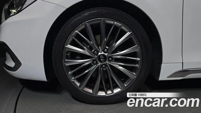 Hyundai Grandeur 2018 thumb 2