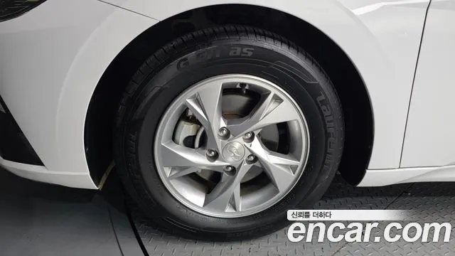 Hyundai Avante 2023 thumb 7