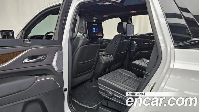 Cadillac Escalade 2023 thumb 5