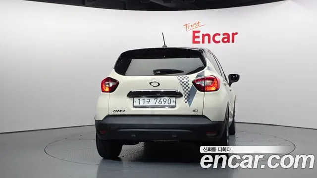 Renault Captur 2015 thumb 6