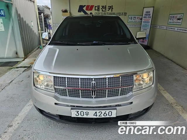 Lincoln MKX 2010 thumb 10