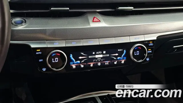 Genesis G80 2022 thumb 8