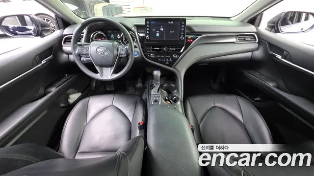 Toyota Camry 2021 thumb 12