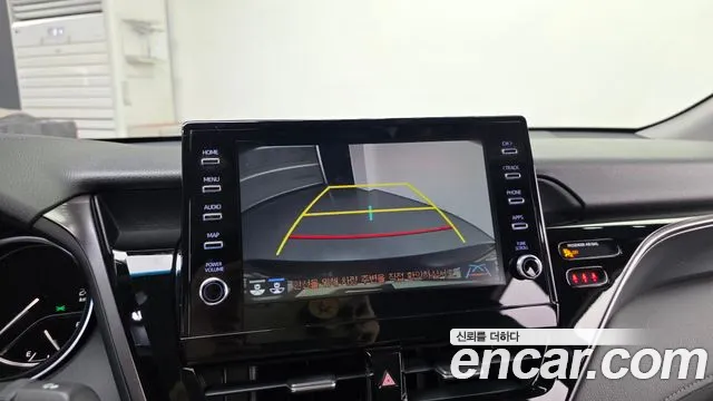 Toyota Camry 2021 thumb 8
