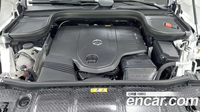 Mercedes-Benz GLE 2025 thumb 12