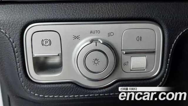 Mercedes-Benz GLE 2025 thumb 6