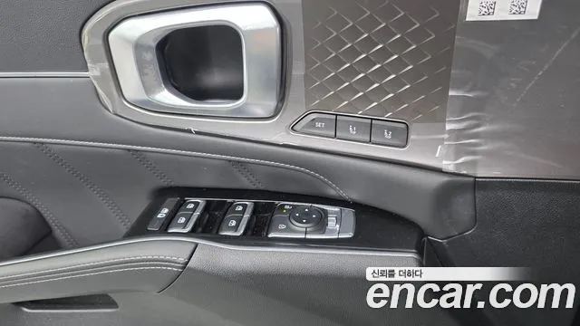 Kia Sorento 2025 thumb 8