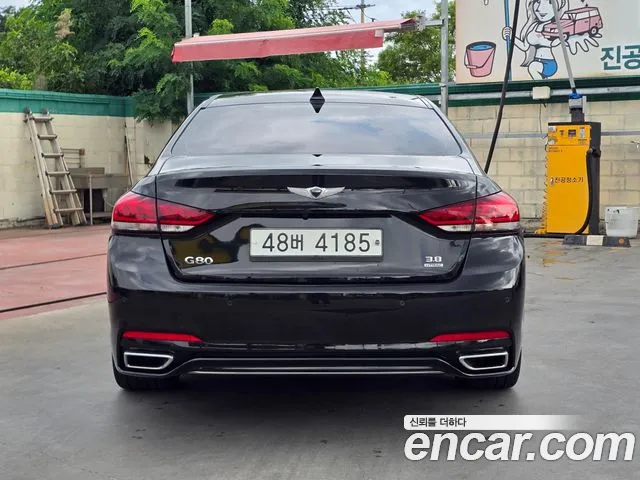 Genesis G80 2019 thumb 4