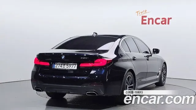 BMW 5 серии 2022 thumb 6