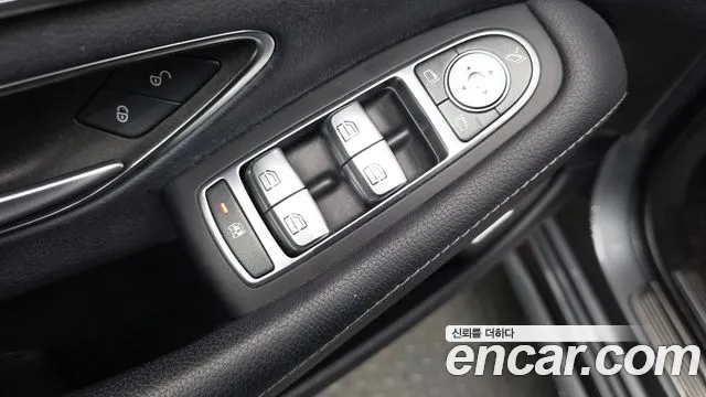 Mercedes-Benz S-Класс 2017 thumb 8
