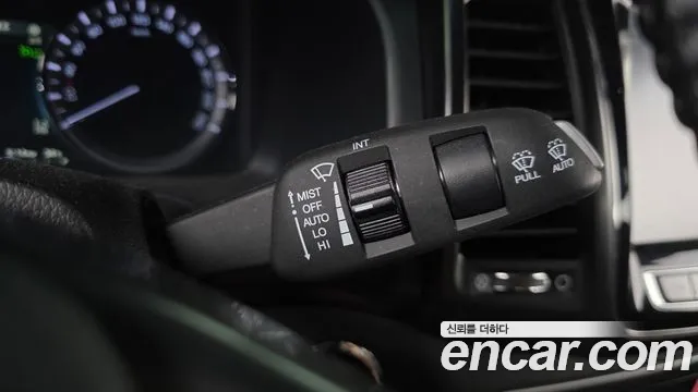 KG_Mobility_Ssangyong Rexton 2020 thumb 7