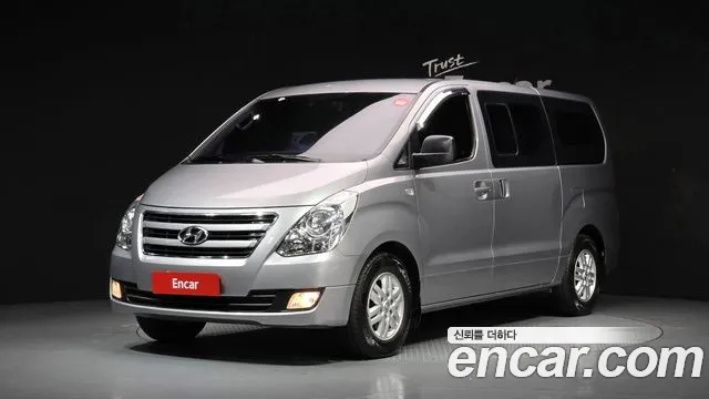 Hyundai Starex 2017 thumb 8