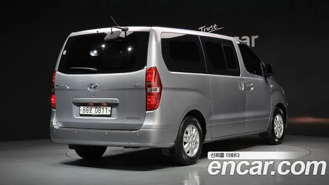 Hyundai Starex 2017 thumb 9