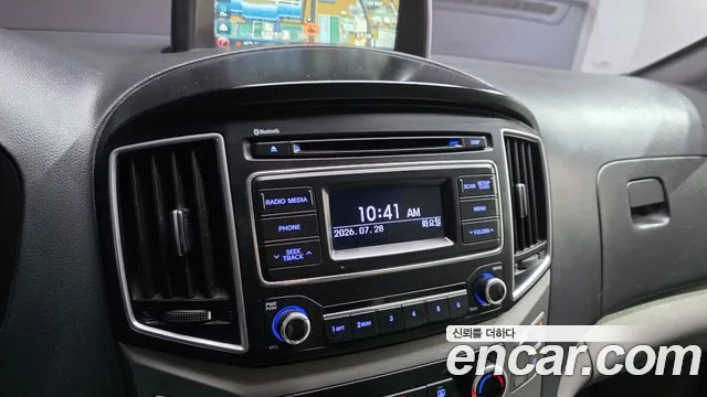 Hyundai Starex 2017 thumb 3