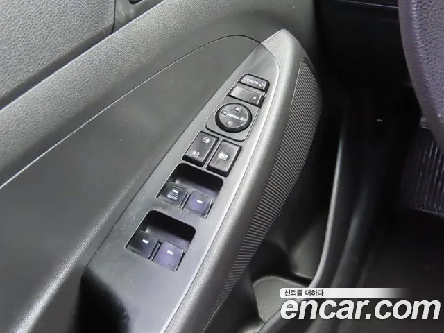 Hyundai Tucson 2015 thumb 10