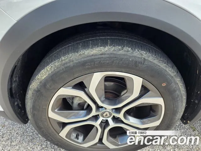 Renault Captur 2020 thumb 12