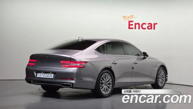 Genesis G80 2023 thumb 10
