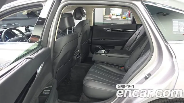 Genesis G80 2023 thumb 5