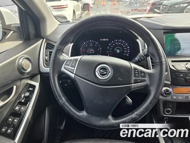 KG_Mobility_Ssangyong KORANDO 2015 thumb 6