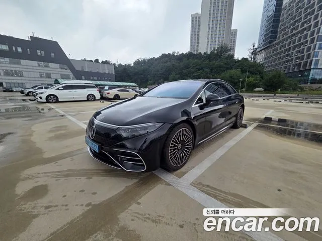 Mercedes-Benz EQS 2023 thumb 10