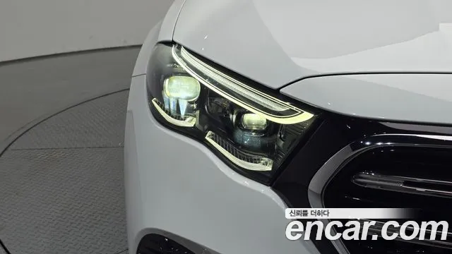 Mercedes-Benz E-Класс 2024 thumb 4