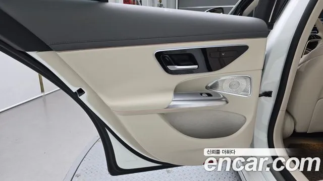 Mercedes-Benz E-Класс 2024 thumb 3