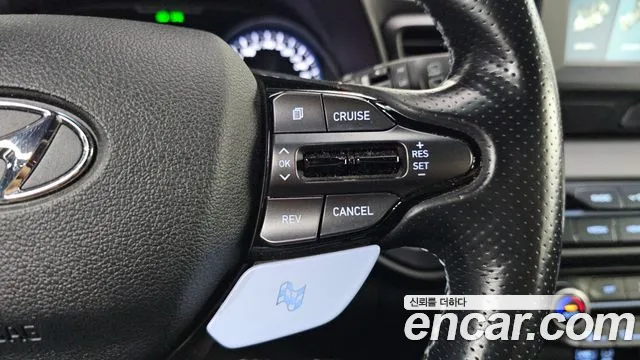 Hyundai Veloster 2018 thumb 11