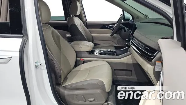 Kia Carnival 2025 thumb 8