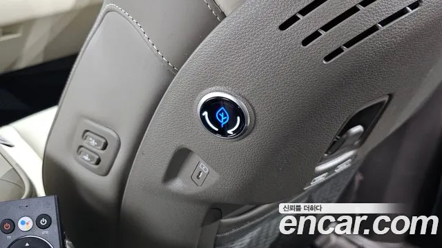 Kia Carnival 2025 thumb 9