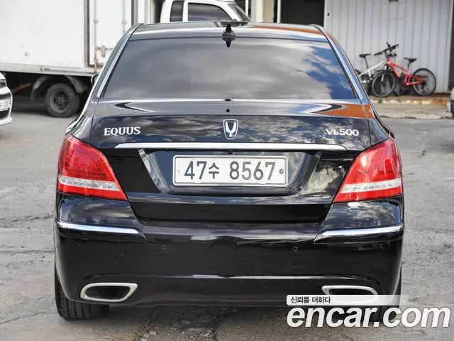 Hyundai Equus 2009 thumb 2