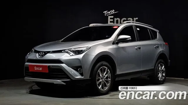 Toyota RAV4 2018 thumb 9