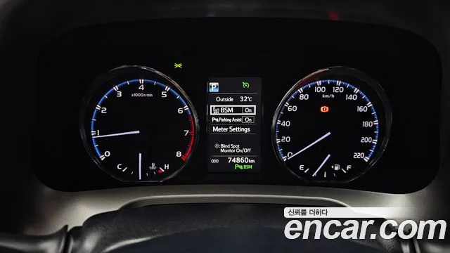 Toyota RAV4 2018 thumb 4
