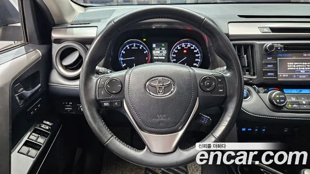 Toyota RAV4 2018 thumb 10