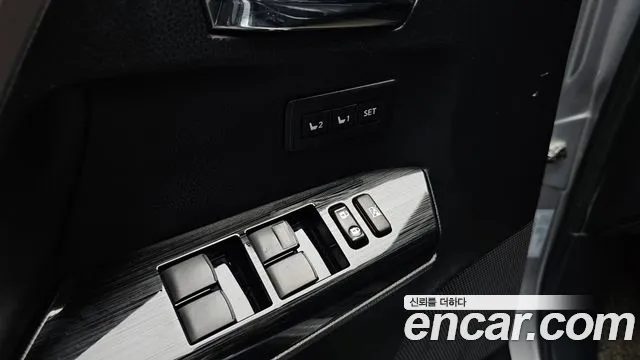 Toyota RAV4 2018 thumb 3