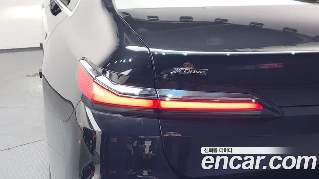 BMW 7 серии 2023 thumb 3