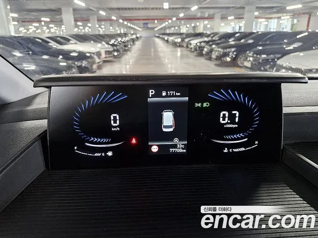 Hyundai Staria 2021 thumb 5