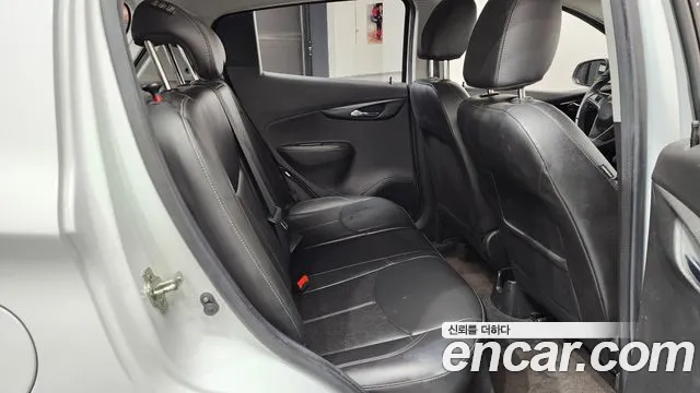 Chevrolet Spark 2016 thumb 7