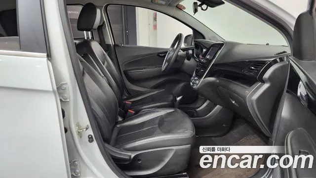 Chevrolet Spark 2016 thumb 6