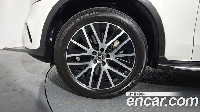 Mercedes-Benz GLC 2021 thumb 10