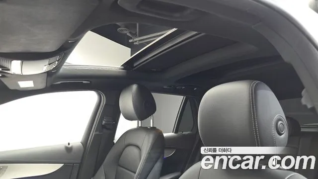 Mercedes-Benz GLC 2021 thumb 12