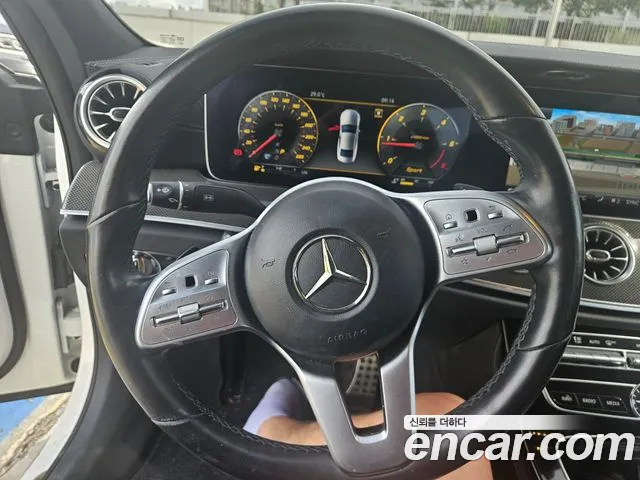 Mercedes-Benz CLS-Class 2019 thumb 9