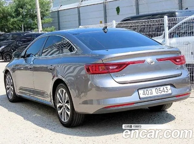 Renault Megane 2016 thumb 2