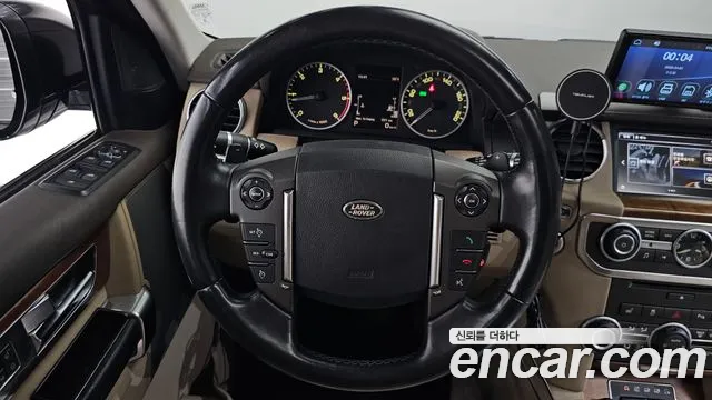 Land Rover Discovery 2016 thumb 9