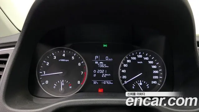 Hyundai Avante 2016 thumb 10