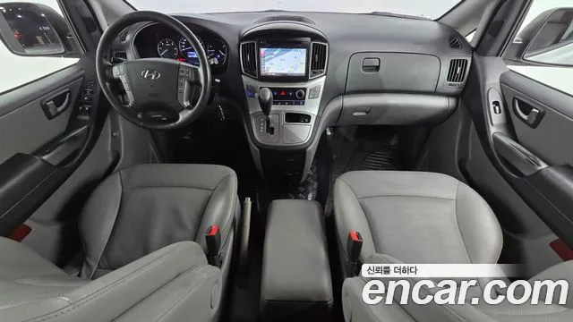 Hyundai Starex 2018 thumb 9