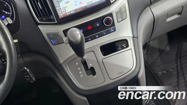 Hyundai Starex 2018 thumb 8