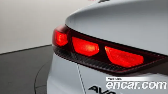 Hyundai Avante 2016 thumb 11