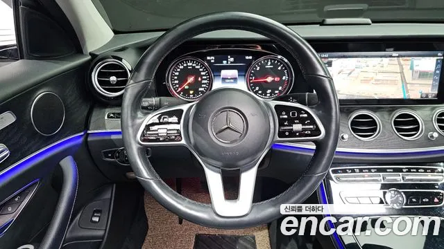 Mercedes-Benz E-Класс 2019 thumb 10